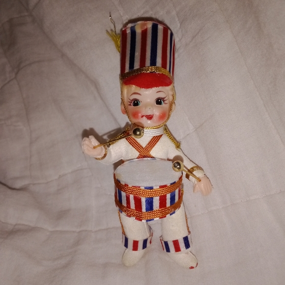 Mid Century Modern Christmas Drummer Boy Tree Ornament Flocked - Picture 3 of 9